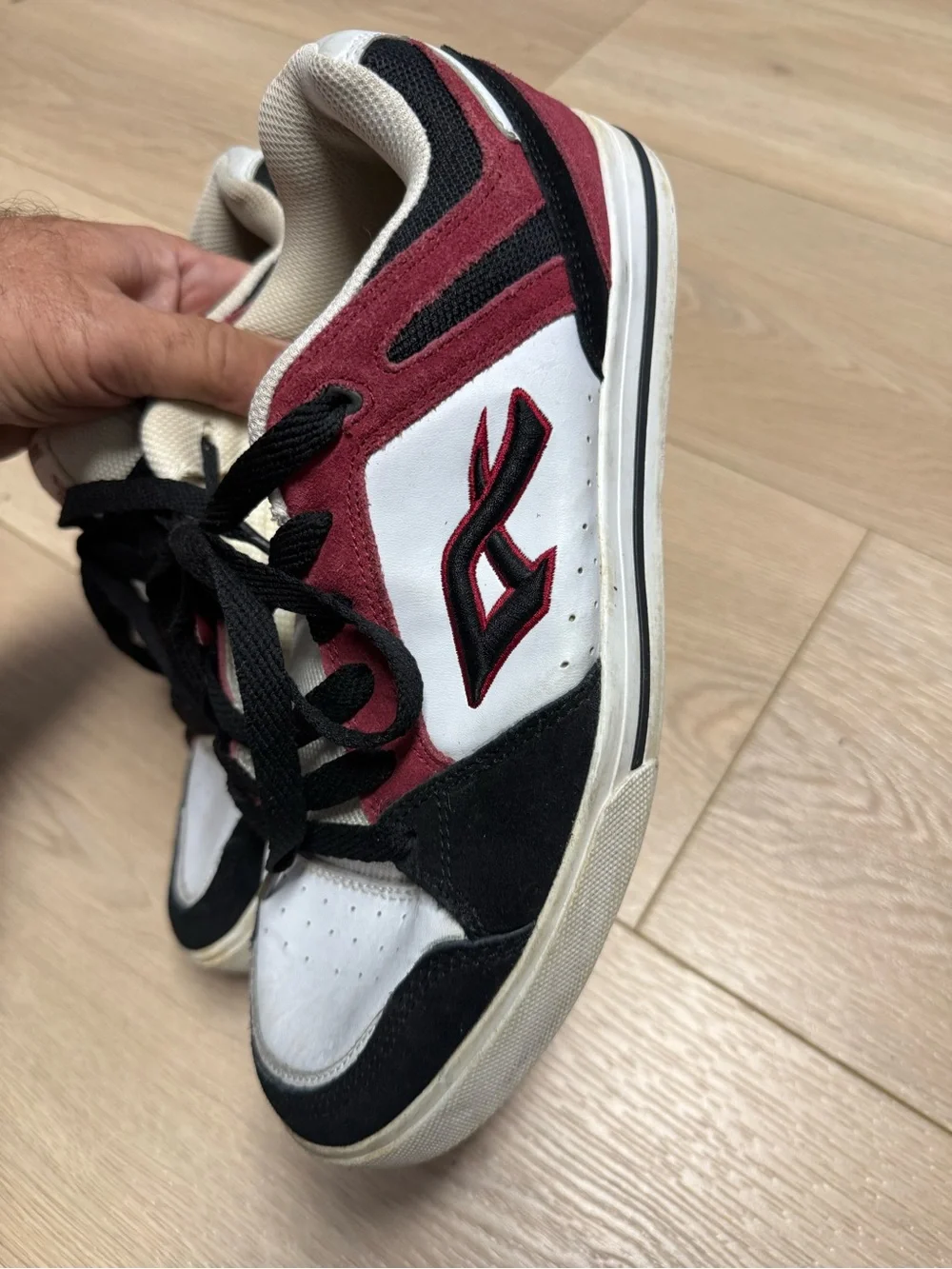 Vintage Air Speed Mike McGill Epic skate shoes Men’s 9.5